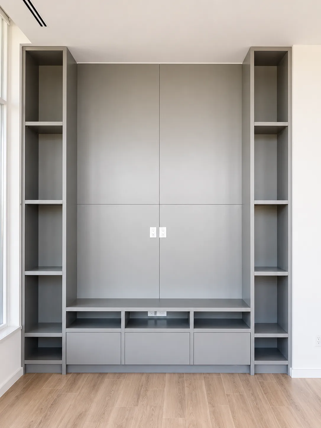 Built-in storage millwork project